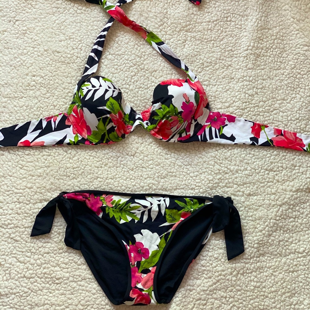Tommy Bahama floral bikini.